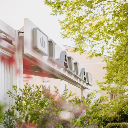 Hotel Lalla Beauty & Relax Cesenatico Exterior photo